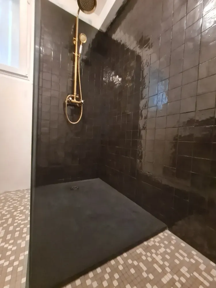 Salle de bain-qualifie